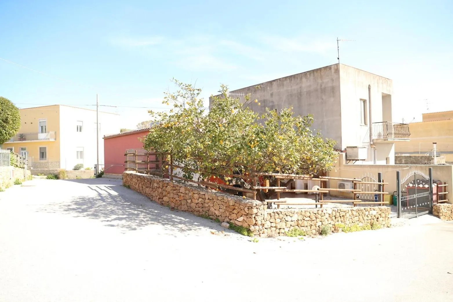 Un Angolo Di Paradiso In Sicilia Crocevie
